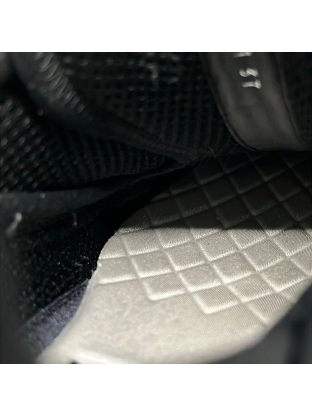 ★SOLD★ Chanel Sneakers 37 Black Leather - Picture 12 of 13